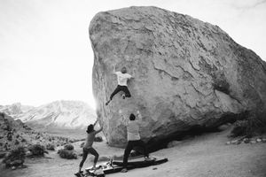 bouldering-photo